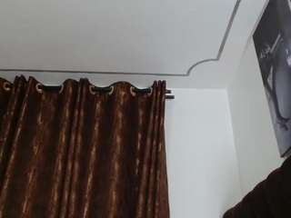 Live webcam model chocolust on Soda Cams