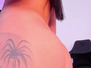 Emily-Ortiiz's Live Sex Cam Show