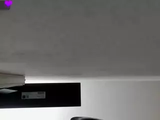 Emily-Ortiiz's Live Sex Cam Show