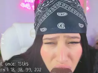 Lia Cox's Live Sex Cam Show