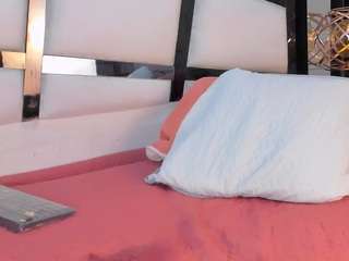 Live webcam model elizabethadams1 on Soda Cams