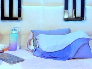 elizabethadams1 webcam