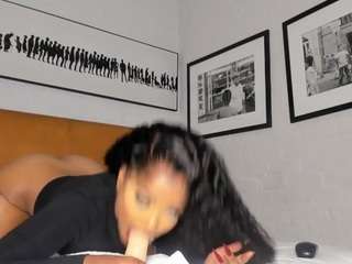 hot-mamacitah live webcam show