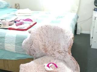 ohhlenna live webcam show