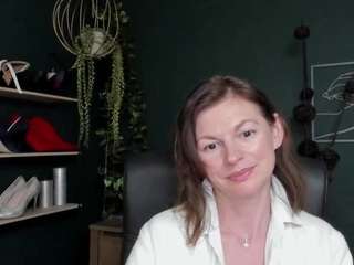  viviankiss chat room
