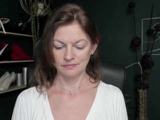 VivianKiss