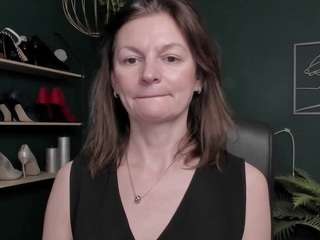 viviankiss webcam model