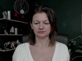 viviankiss webcam model