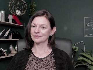 viviankiss Live Webcam on CamSoda