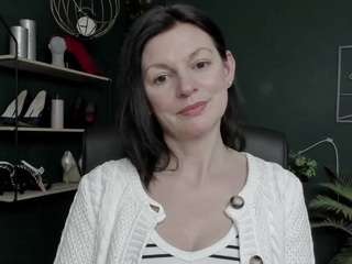 viviankiss Live Webcam on CamSoda