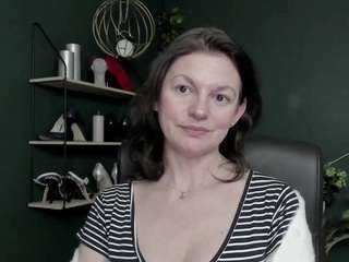 viviankiss live cam profile