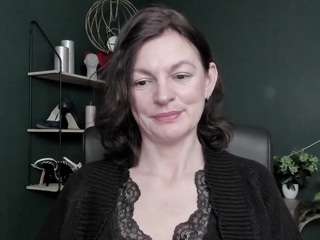 viviankiss live cam profile