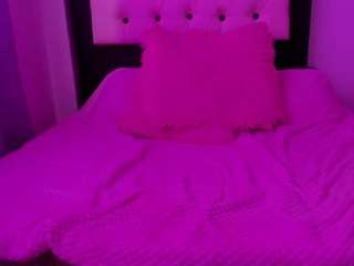 arianna-michaelson Live Webcam on CamSoda