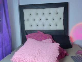  arianna-michaelson chat room