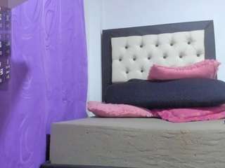  arianna-michaelson chat room