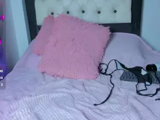 arianna-michaelson's Live Sex Cam Show