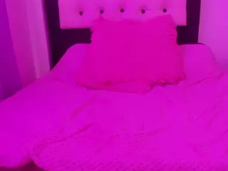 arianna-michaelson's Live Sex Cam Show
