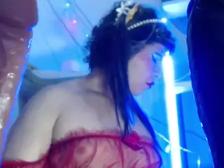 FeetAmatistaQueenz's Live Sex Cam Show