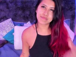 karlagonzales live cam profile