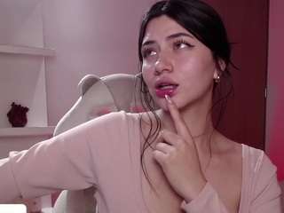 Venus-tay Cam Model Bio - Camsoda