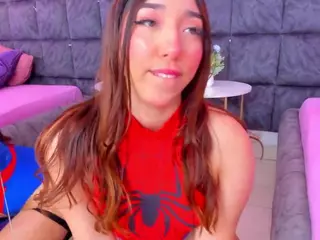 EmilyReevess's Live Sex Cam Show