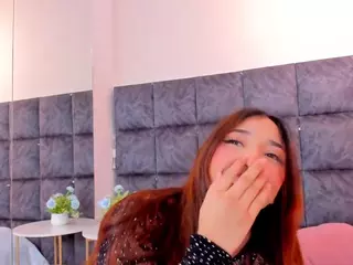 EmilyReevess's Live Sex Cam Show