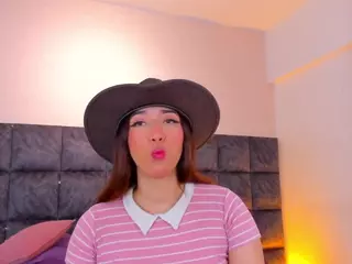 EmilyReevess's Live Sex Cam Show