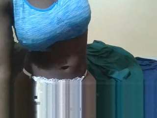 Horny-ella01 live cam preview