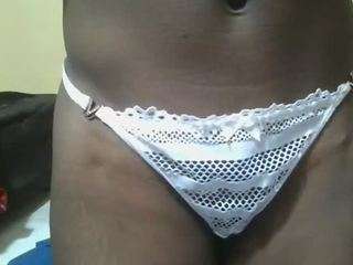 horny-ella01