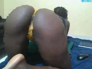 Horny-ella01