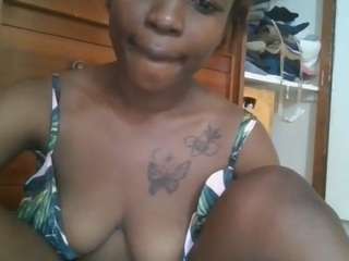 horny-ella01