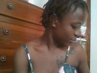 horny-ella01