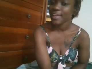 horny-ella01