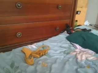 horny-ella01