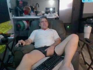 lateniter74 Live Webcam on {site_name}