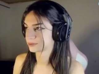 afroditaa69x1 webcam