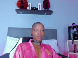 coco-kiiss Live Webcam on CamSoda