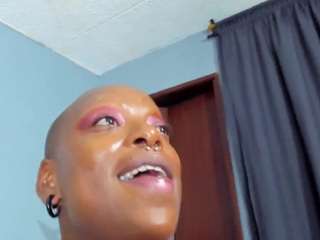 Coco-Kiiss live cam — anal, oil, fingers