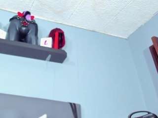 coco-kiiss Sex Cam Show