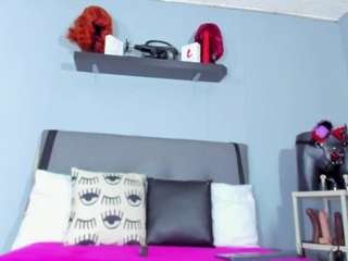 Coco-Kiiss live webcam show