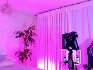 Coco-Kiiss's Live Sex Cam Show
