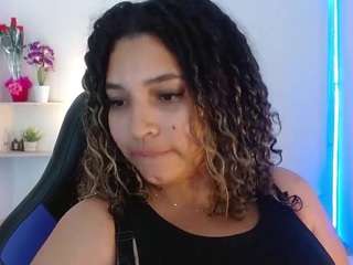 julia-bust webcam