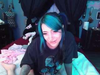 Live webcam model sallylynn on Soda Cams