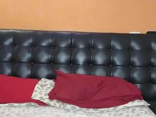 ts-hotlove Live Webcam on CamSoda