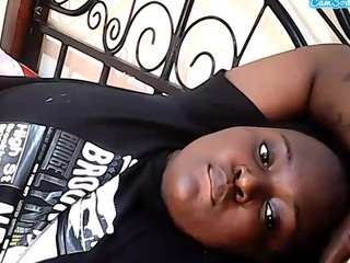 bouncyassy Profile Image