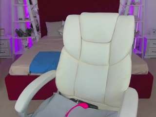 kamila-ice Live Webcam on CamSoda