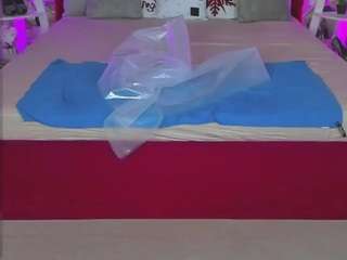 kamila-ice live webcam show