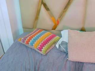 kinkyhousewifee webcam