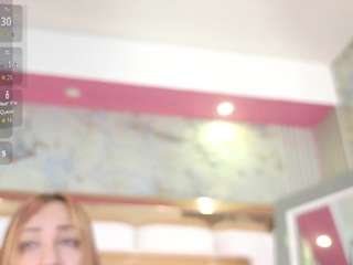 kinkyhousewifee webcam