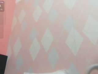 kinkyhousewifee webcam